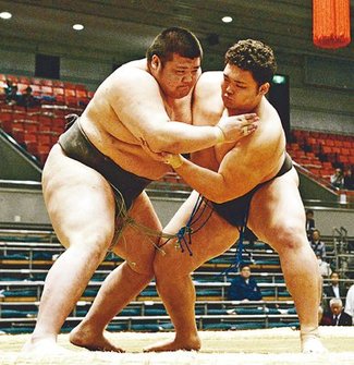 石橋（富山出身）「プロの実力痛感」　三段目付け出し資格初適用２力士