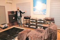 最高級機材で音楽鑑賞　富山の山本さん、レンタルルーム開設