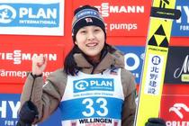 丸山希が２位、高梨沙羅１０位