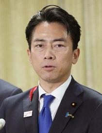 小泉防衛相、原潜の必要性に言及