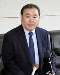 元社民副党首の新垣氏、中道へ