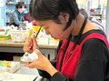富山の伝統工芸を体験！2026年を思いながら色を重ね、干支🐎の絵付け