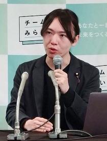 チームみらい、比例１人取り消し