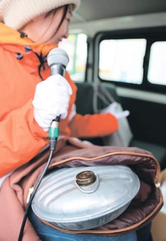 湯たんぽ抱え連呼　２０２６衆院選富山