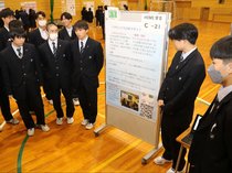 希少魚のＰＲや食文化伝承など、氷見高２年生が「ＨＩＭＩ学」の成果披露