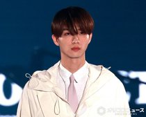 【TGC】野村康太、前髪下ろしスタイリングでほのかな色気