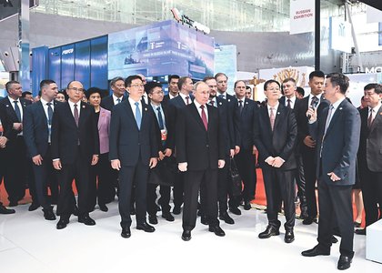 ウクライナ軍兵士、敵前上陸「地上の地獄」 ドニエプル川渡河作戦の凄惨な実態証言|北日本新聞webunプラス