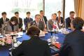 韓国外相と経済３団体が会談