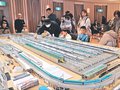 精巧な模型 すごい　黒部で鉄道フェア、親子連れら楽しむ