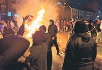 トランプ氏「イラン国民抗議続けよ」　デモに支援を表明