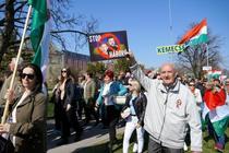 ハンガリーで総選挙前集会