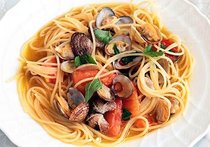 アサリとフレッシュトマトのパスタ