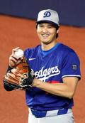 ドジャース大谷、チーム一丸強調