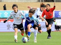 カターレ敗れる　「北陸ダービー」金沢に０ー２