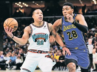 八村先発１３得点　レーカーズ勝利