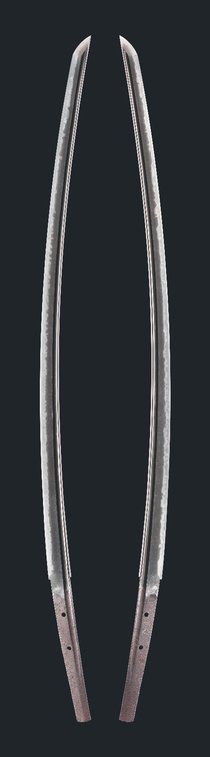 機能と美、鎌倉期の名刀２７本<br />３月１２日から秋水美術館で「くろがねの華」展