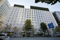 小学館元従業員が性的行為求める