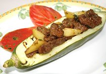 青パパイヤと牛肉のオイスターソースいため