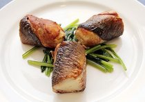 サンマのジャガ芋ロール焼き