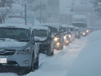 渋滞にスタック…雪への備え大丈夫？