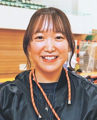 カラフル<br />アランマーレ富山広報・沖松幸音さん