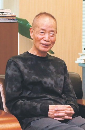 子どもに読書習慣を　本紙インタビュー・角川春樹さん（富山市生まれ）書店減少に危機感