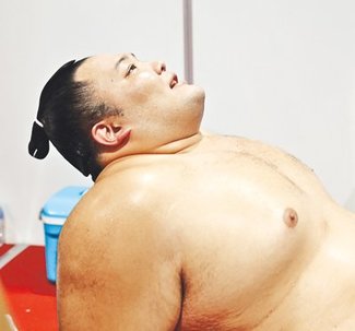 大横綱との差痛感　「力出し切った」　