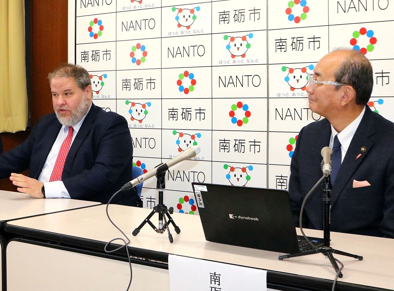 南砺市、データセンター誘致へ 民間と連携、国内最大規模目指す｜北日本新聞webunプラス