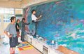 旧福光高にアート集う　９日南砺と石川の作家７１人、洋画や空間芸術など多彩なジャンルを校舎使って展示