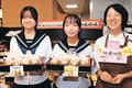 野菜・米粉のマフィン　福光中３年、道の駅で提供し好評