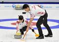 カーリング日本、快勝発進