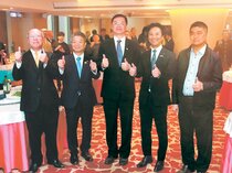 浅野ゆかり、交流さらに　台湾・高雄で氷見市長ら懇親会、日台関係者が寒ブリ味わい誓う