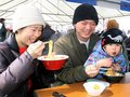 自慢の一杯、おいしい　２３日まで入善ラーメンまつり、全国から有名店集まる