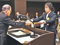 「さらなるアイデアを」　県発明とくふう展、６７の個人・企業表彰