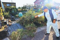 クマに襲われ女性重傷、自宅庭の柿を剪定中 立山町の住宅地、周辺捜索も発見できず