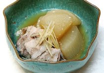 豚肉と大根のみそ煮