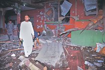 インドがパキスタン空爆　２６人死亡、テロに報復