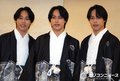 一卵性三つ子・佐藤三兄弟、あまりに激似で報道陣“困惑”「並び絶対変えないで」　本人たちも自覚「周りを混乱させているな…」