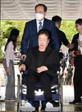 韓鶴子総裁、逮捕状審査に出頭