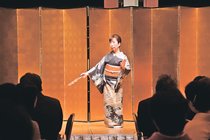 飛躍の誓い、舞に込め　県日本舞踊協会新年会