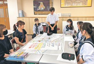 ＜学びや合言葉＞射水市<ruby>射北<rp>（</rp><rt>しゃほく</rt><rp>）</rp></ruby>中学校<br /><ruby>雲外蒼天<rp>（</rp><rt>うんがいそうてん</rt><rp>）</rp></ruby>～３０５人でつくろう　Ｅｖｅｒｙ　ｄａｙ　ｉｓ　ａ　ｎｅｗ　ｄａｙ～