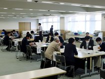 富山市議選の事前審査、１２超の５０陣営　市長選は現新２陣営のみ