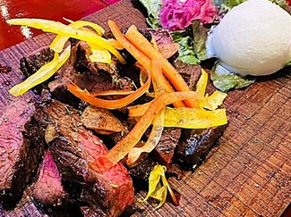 多彩なお肉とお酒を気軽に　富山エクセルホテル東急「お肉とワイン ビストロダンザ」