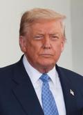 トランプ大統領「並外れて健康」