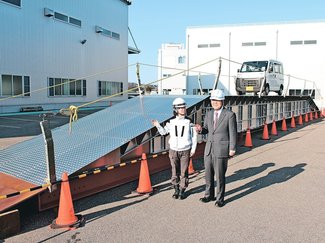 震災受けアルミ製の仮設橋開発　ゼオンノース（高岡）、鉄の３分の１の重さで運搬・設置容易