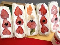 FRUIT SWEETS Chou Chou