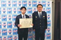 未明に高齢者を保護　紫藤さんらに感謝状　富山西署