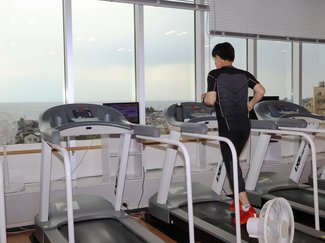 海に面したジムで入浴前にリフレッシュ【サっぱり湯ったり＋（プラス）】１７　あいらぶ湯（滑川市吾妻町）