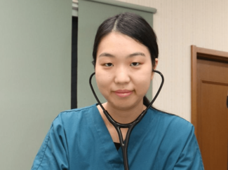 獣医・大霜伽林さんに聞く【10代のキミに贈る本】