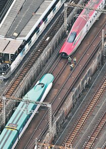 東北新幹線また連結外れ　北陸は１１本運休５０本以上に遅れ、秋田・山形の直通当面取りやめ